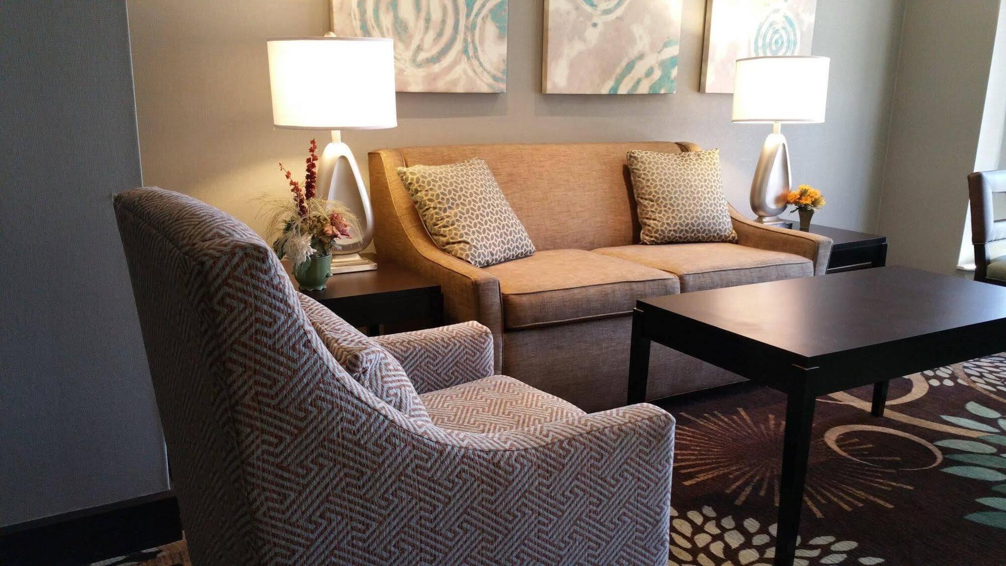 Staybridge Chicago-oakbrook Terrace By Ihg