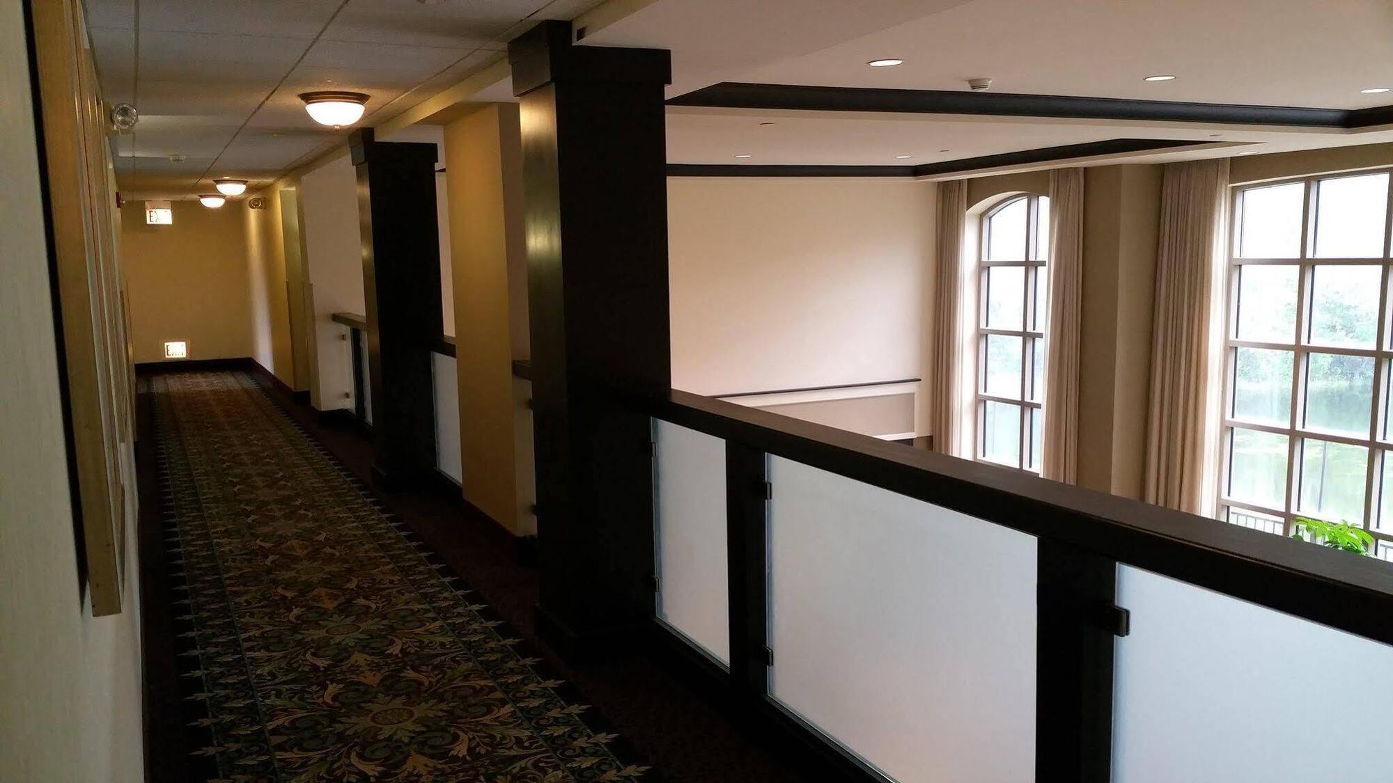 Staybridge Chicago-oakbrook Terrace By Ihg Hotel 3*