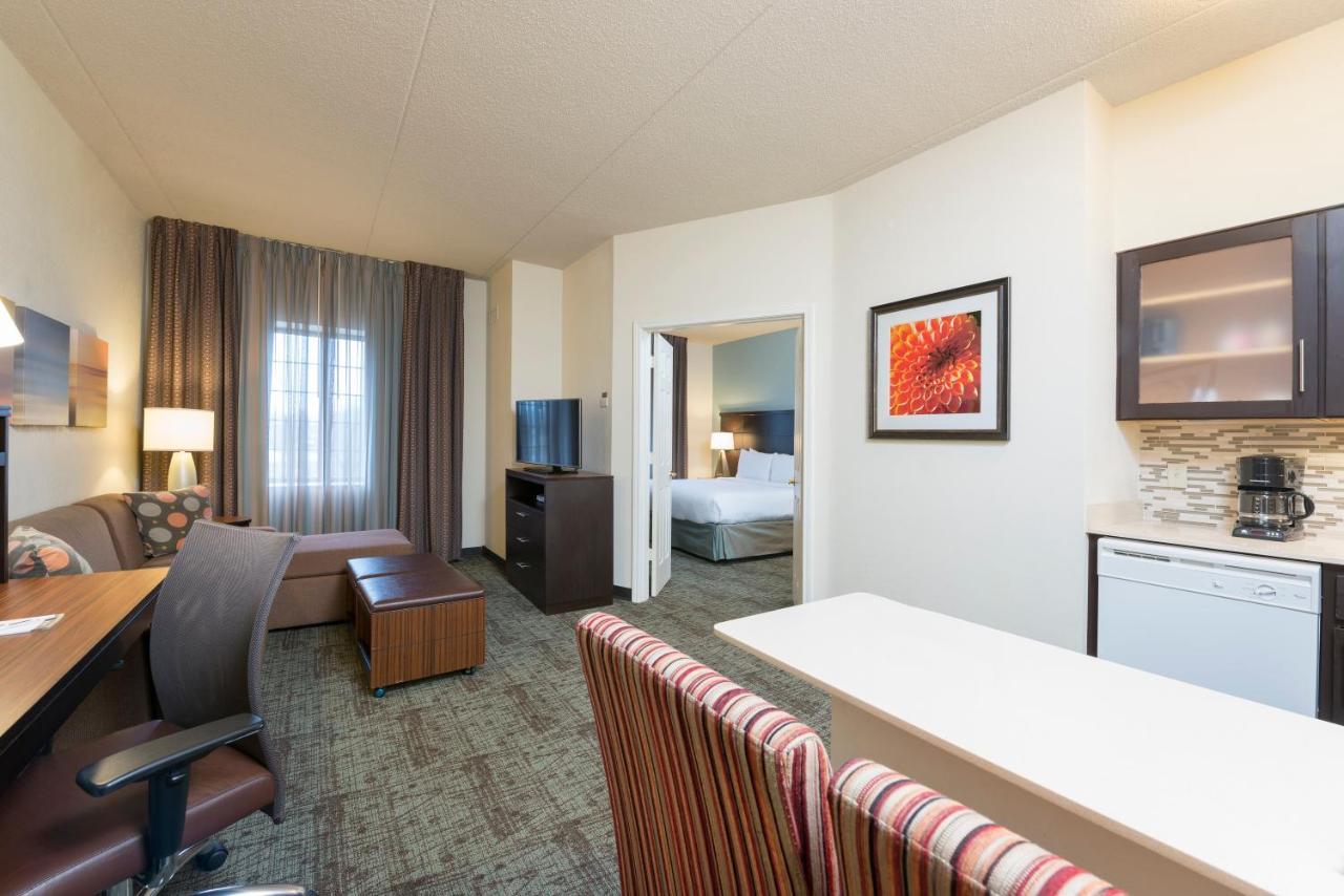 Hotel Staybridge Chicago-oakbrook Terrace By Ihg Oakbrook Terrace