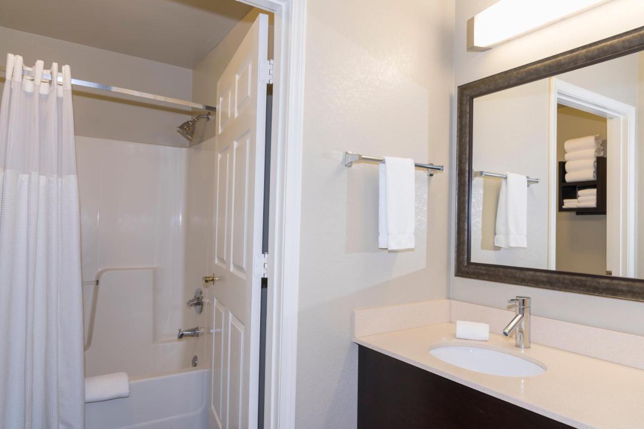 Staybridge Chicago-oakbrook Terrace By Ihg Hotel