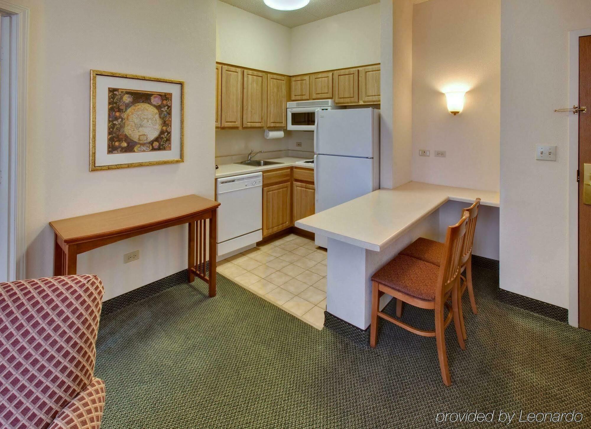 Hotel Staybridge Chicago-oakbrook Terrace By Ihg Oakbrook Terrace